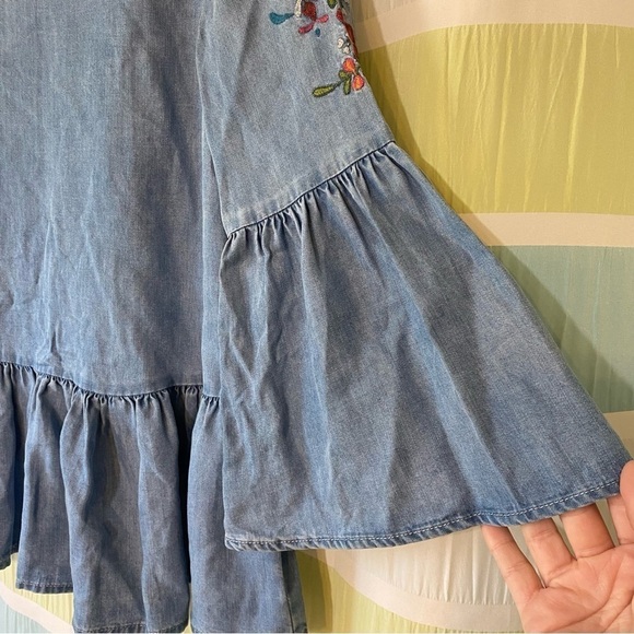 Beachlunchlounge chambray embroidered Peplum Blouse Sz XS - Picture 4 of 8